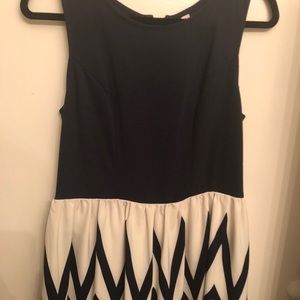 Cream/Navy tank top dress size Large